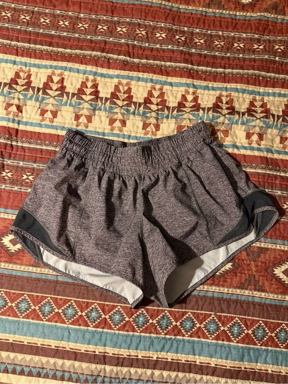 Lululemon Heather gray Athletic Shorts size 6